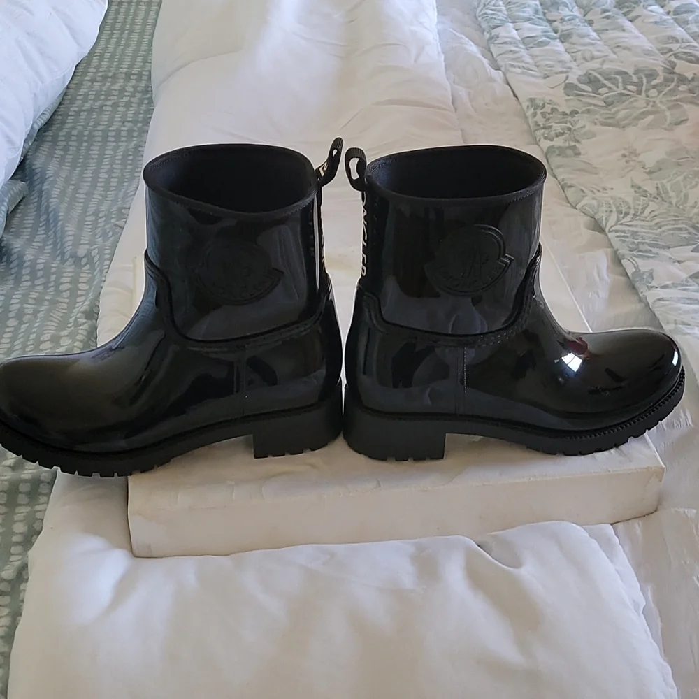 Moncler, black Raining boots - Picture 4 of 6